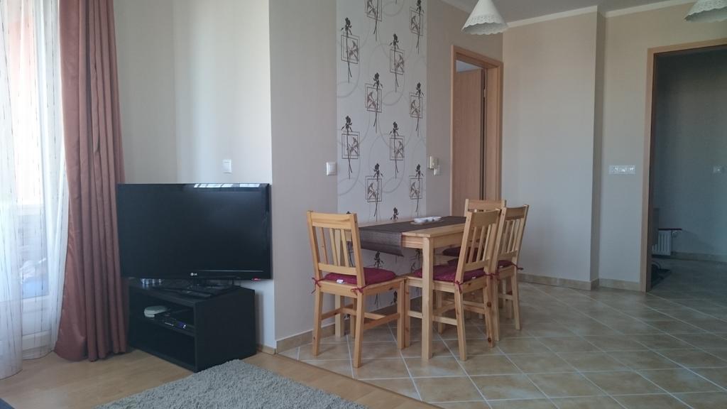 Reka Apartman Buk Room photo