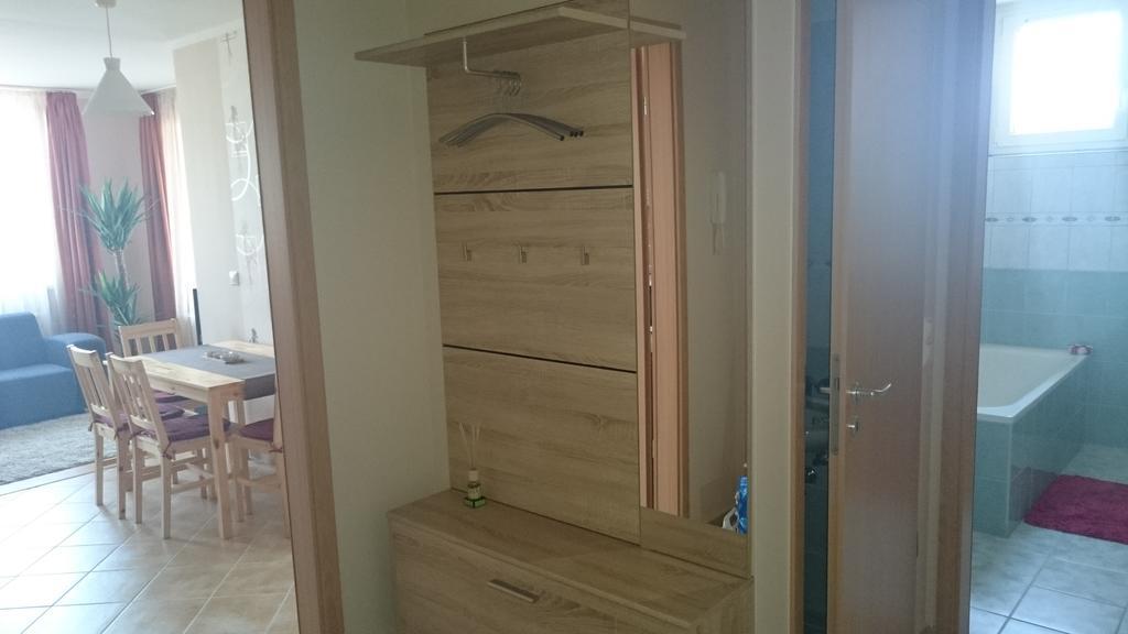 Reka Apartman Buk Room photo